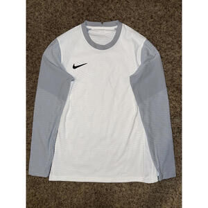 UNRELEASED Nike Men’s Dri-FIT Vaporknit Park IV Goalkeeper Soccer Jersey Sample